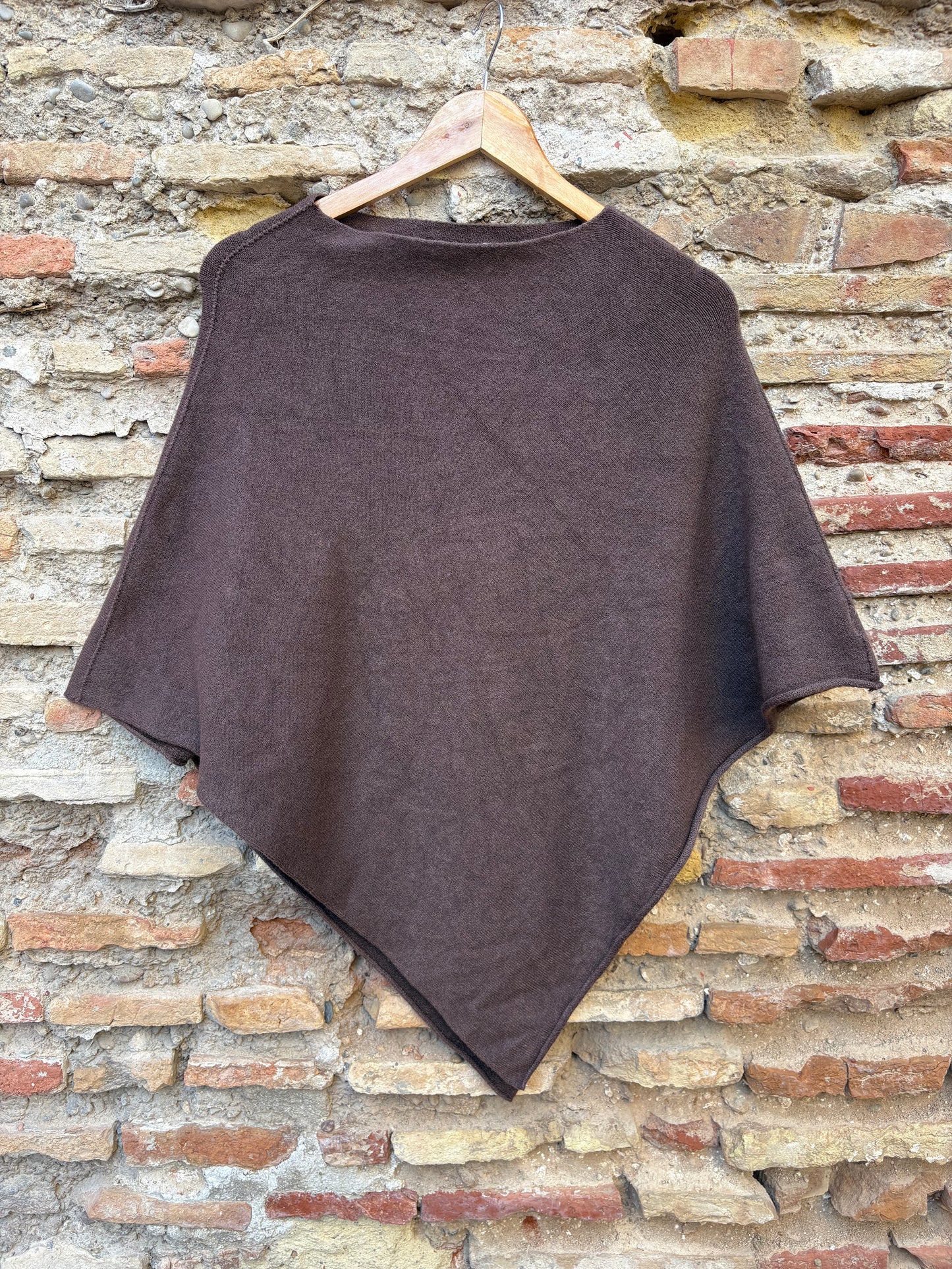 Jersey poncho cuello barca