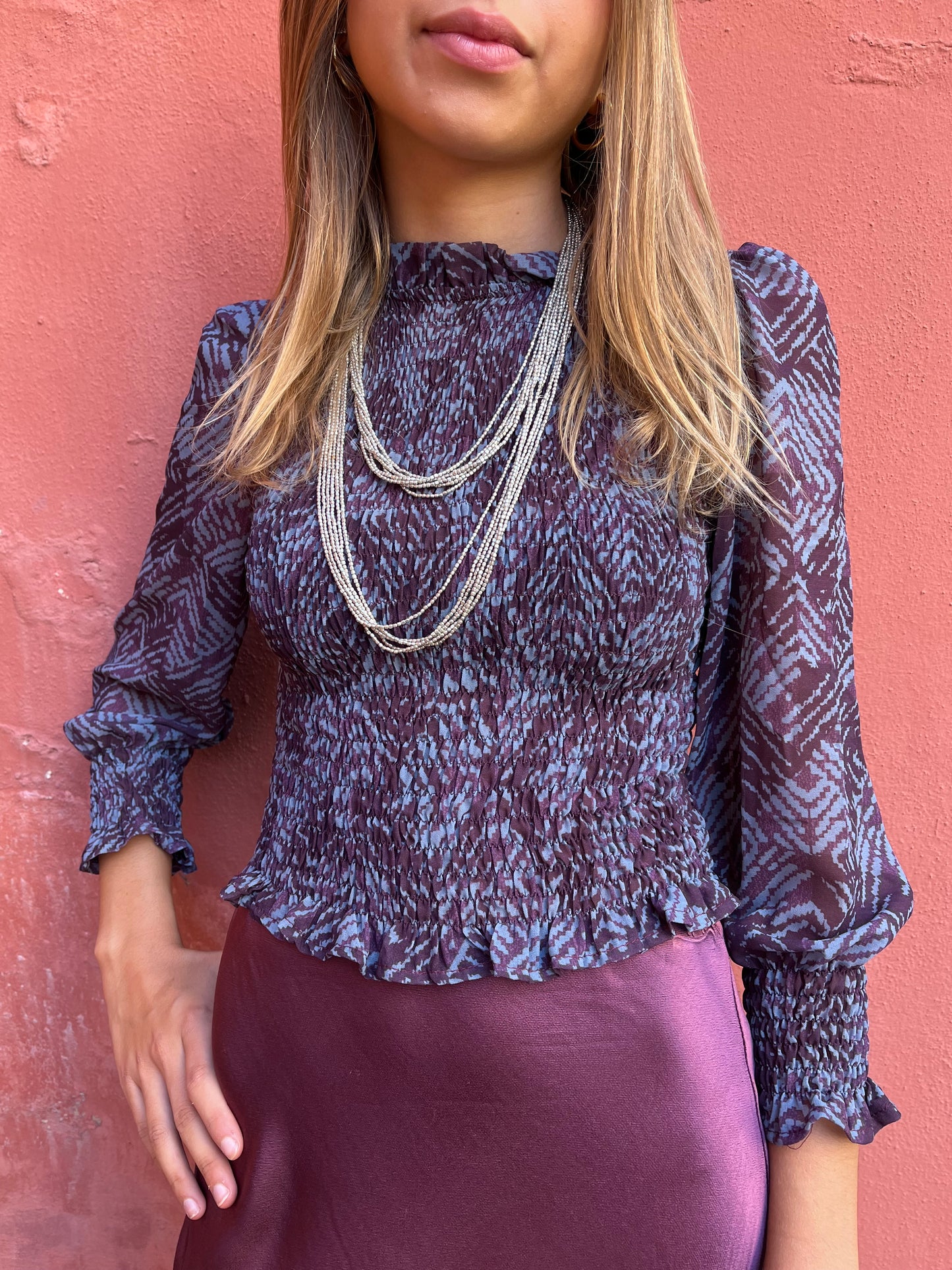 Camisa de gasa fruncida