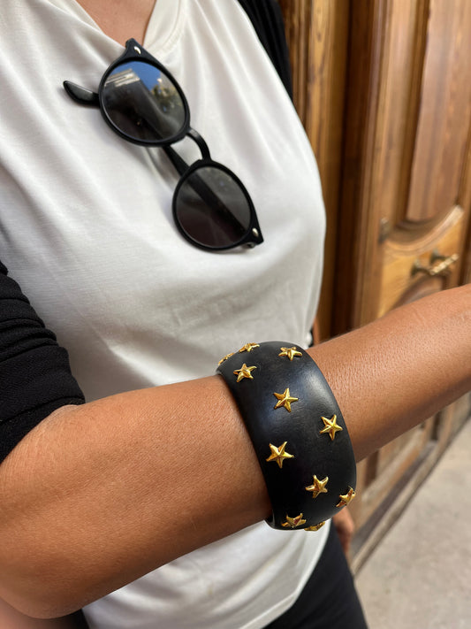 Pulsera vintage madera con estrellas