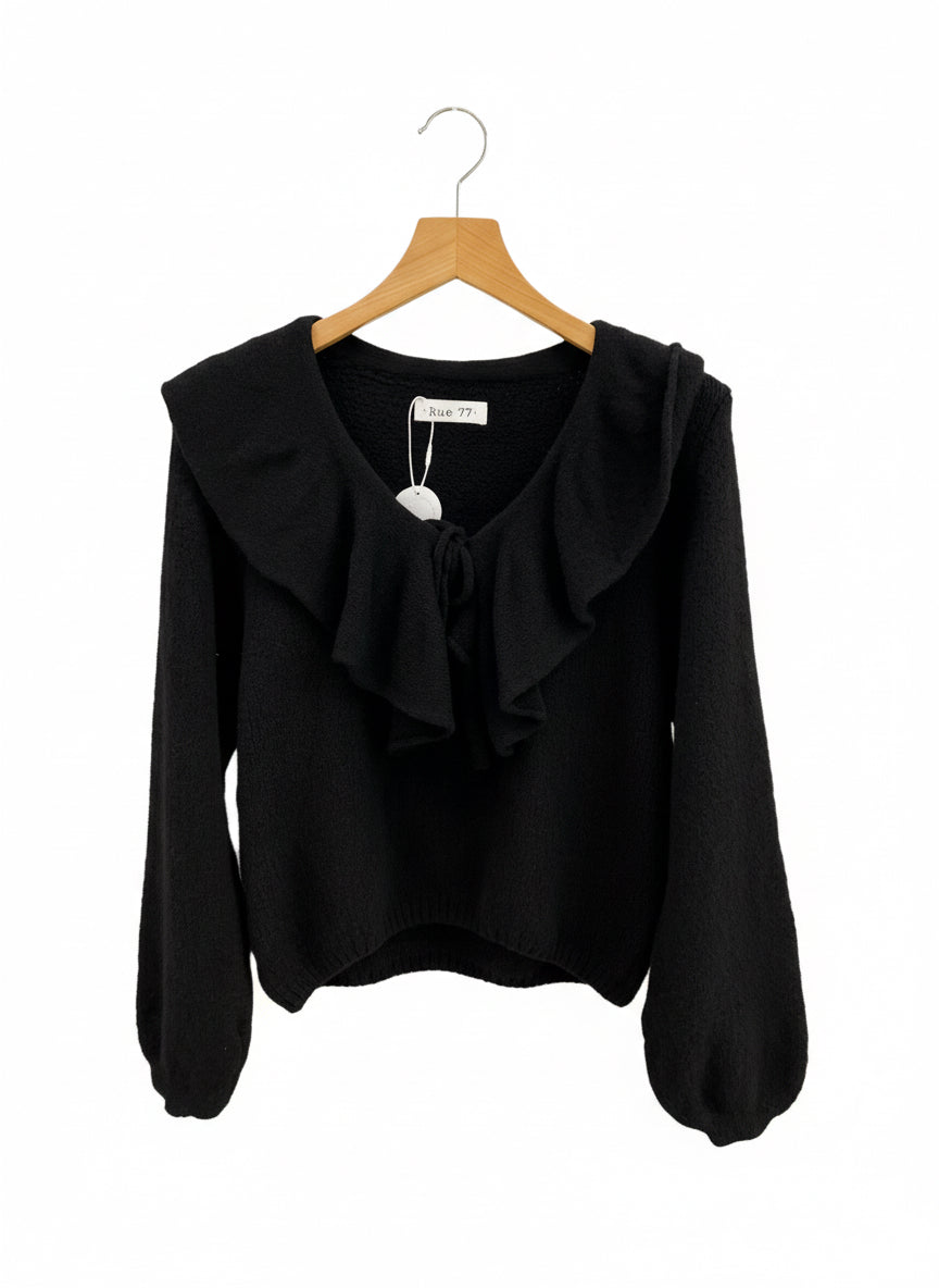 Suéter de lana cuello de volante