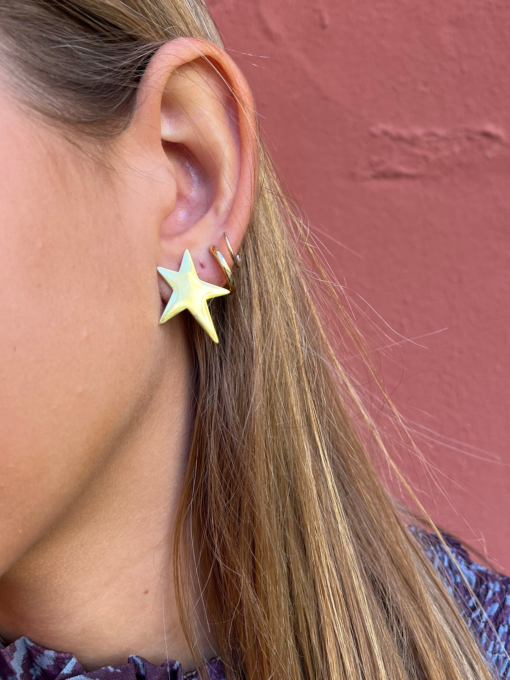 Pendientes estrella dorada