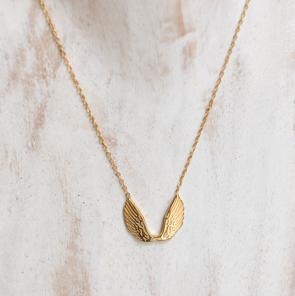 Collar Alitas