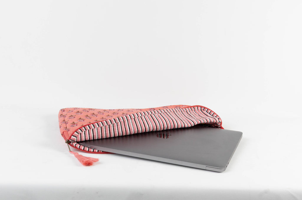 Funda de Laptop con asa y bolsillo exterior para cables ROSA