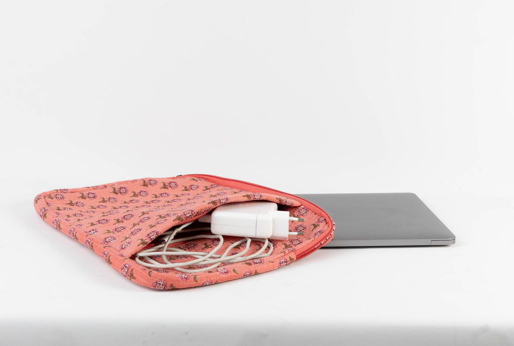 Funda de Laptop con asa y bolsillo exterior para cables ROSA