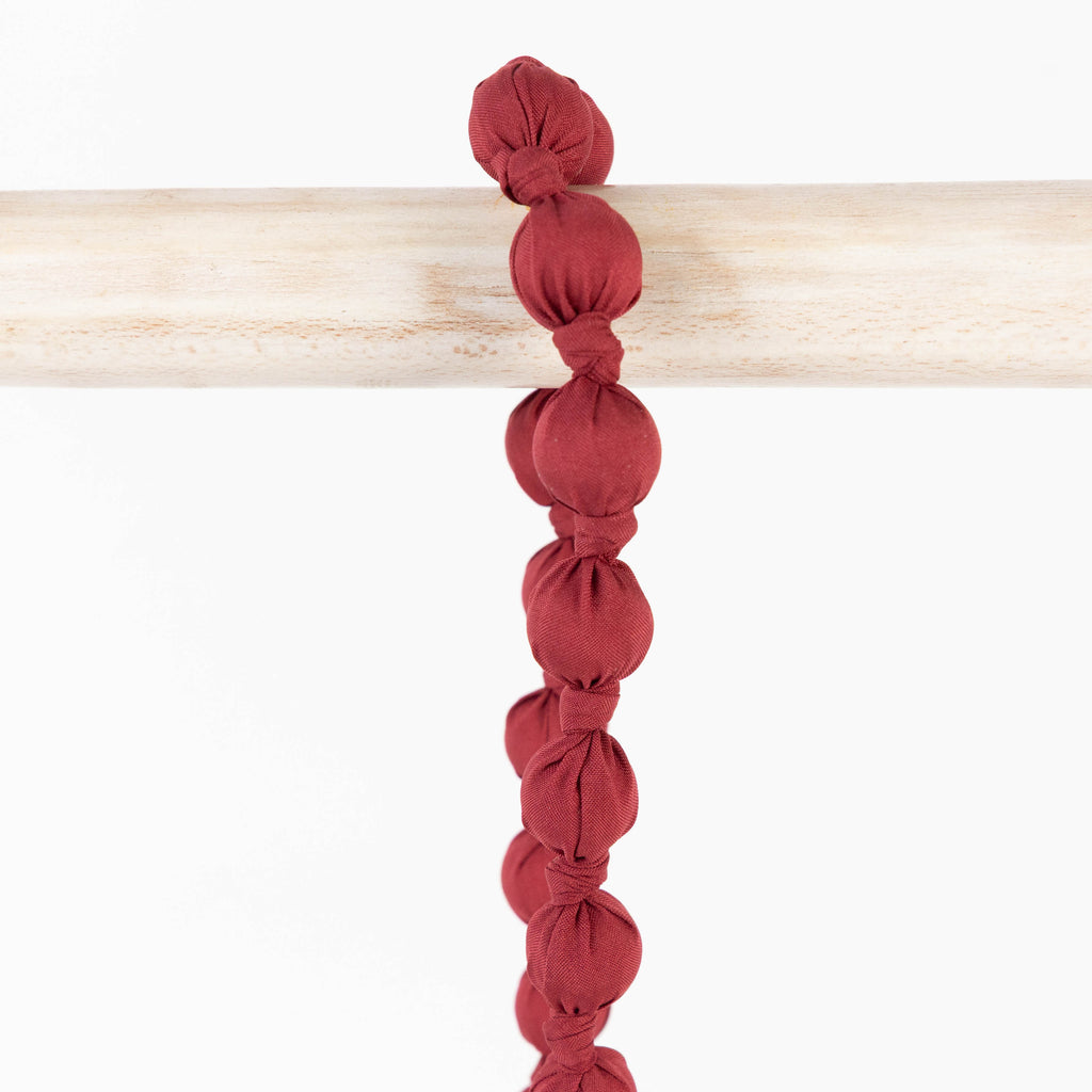 Collar bolitas textil (en tres colores)