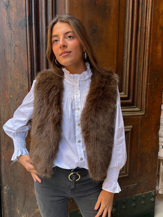 Chaleco de pelo color visón