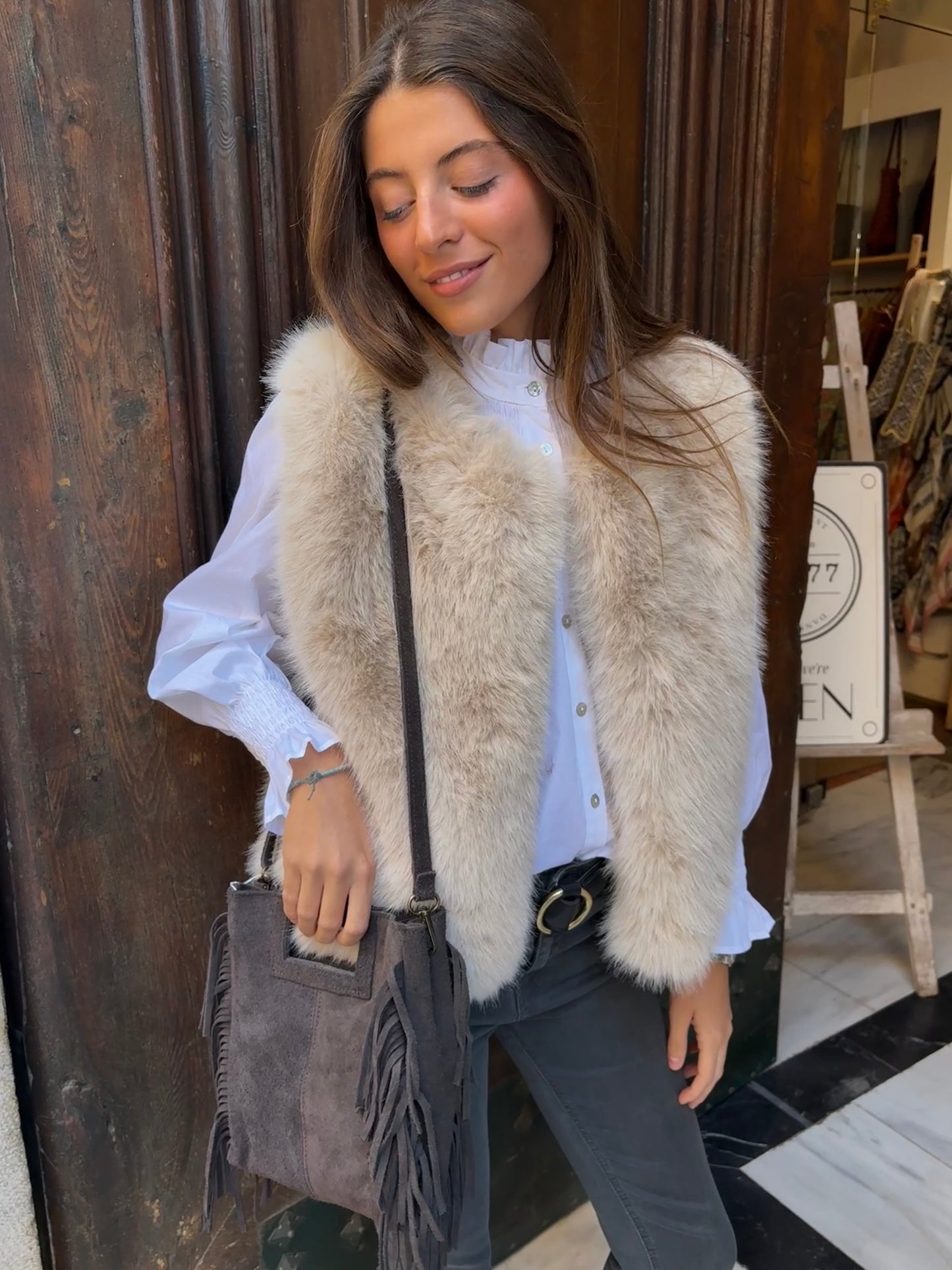 Bolso de flecos tamaño grande