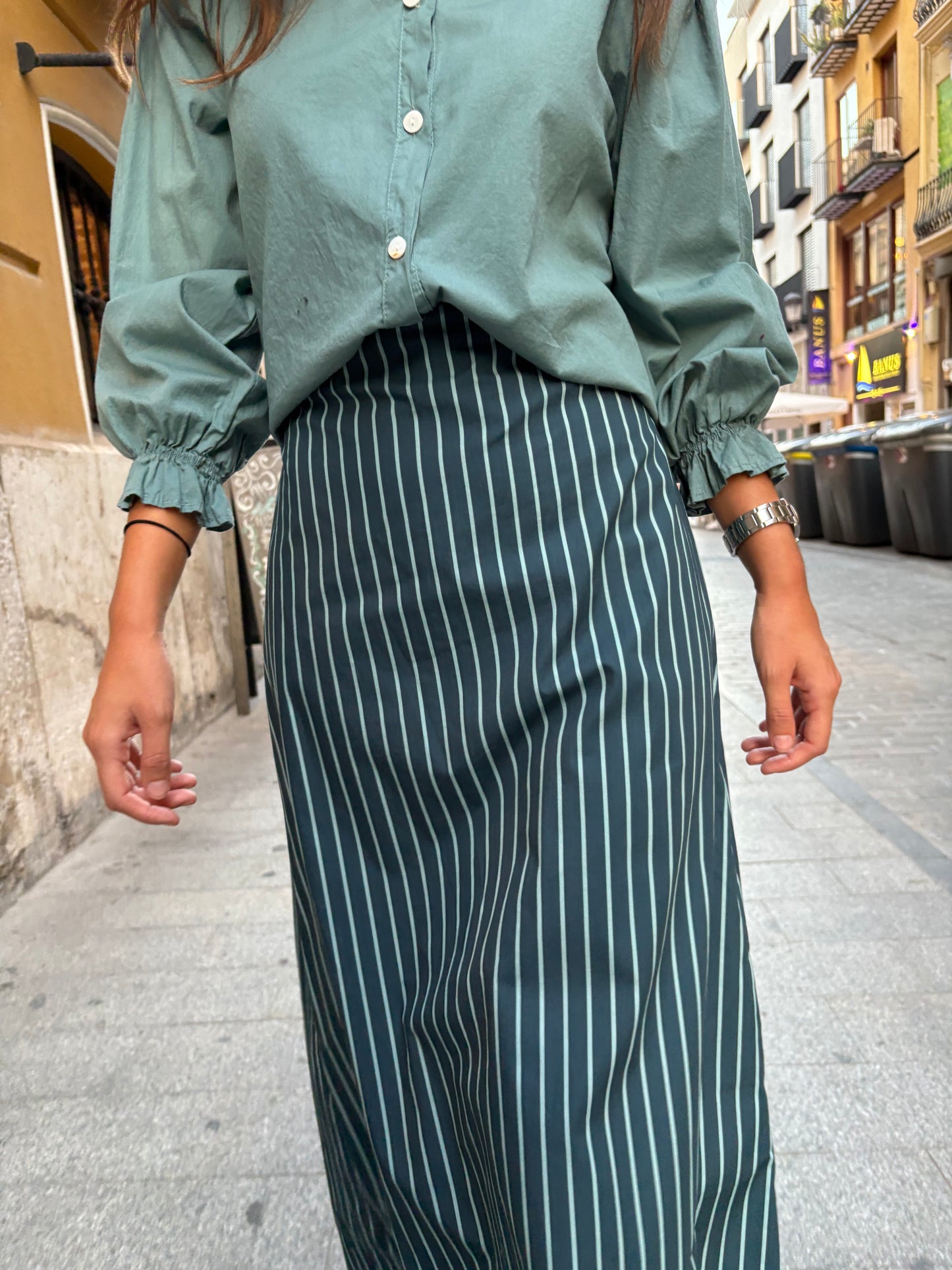 Falda de rayas verde mar