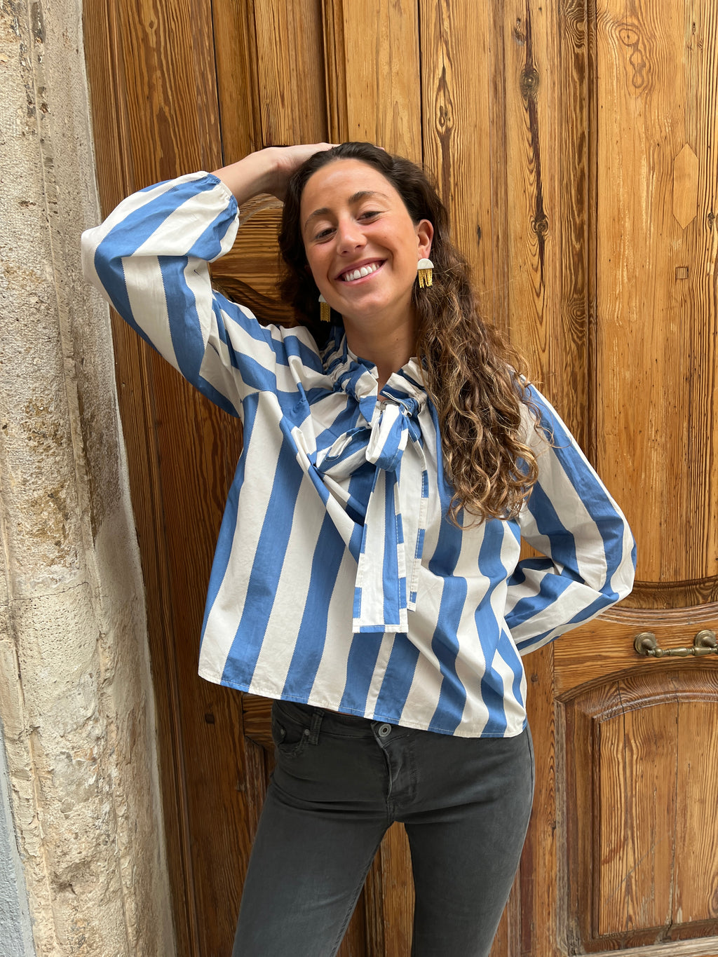 Camisa cuello ajustable rayas