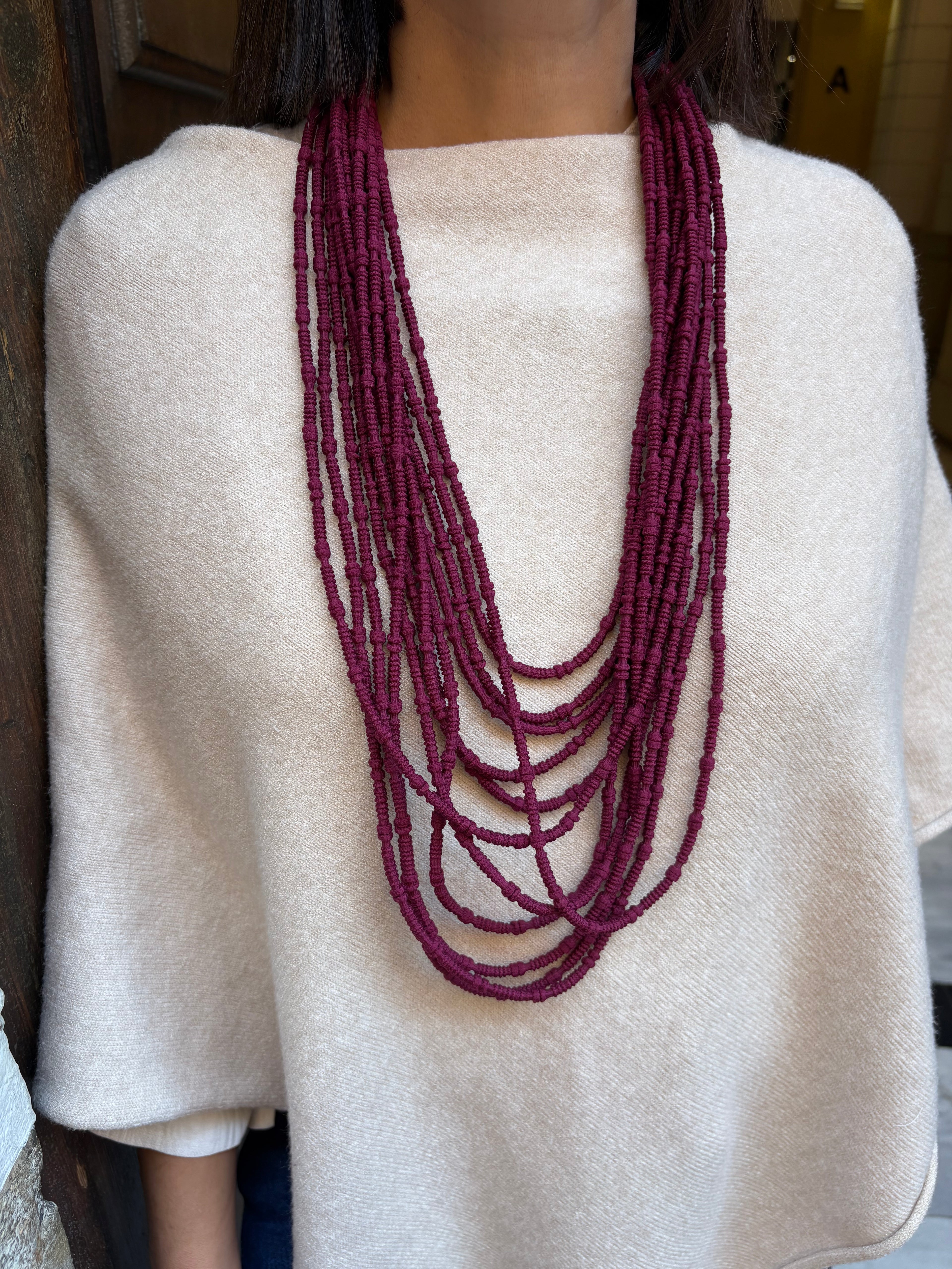 Collar elástico varias vueltas