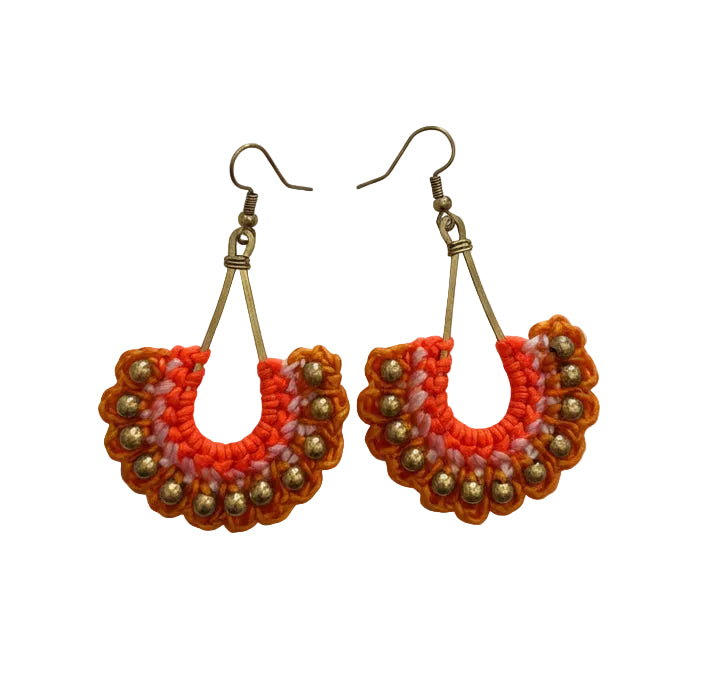 Pendientes de crochet y piedras