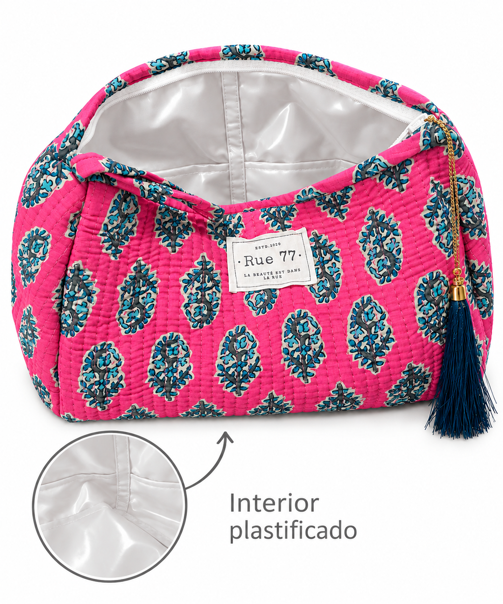 Neceser triángulo plastificado FUCSIA