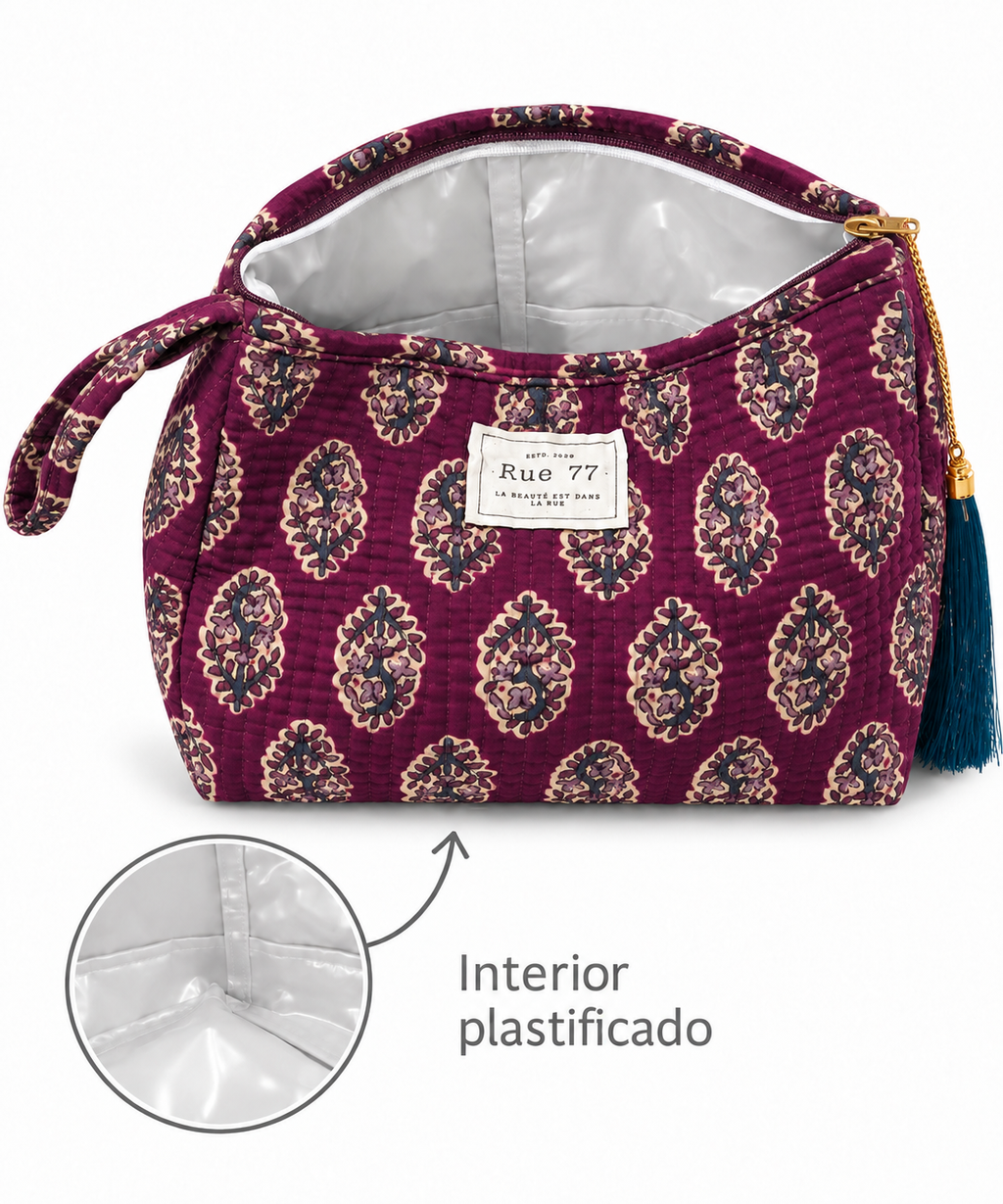 Neceser triángulo plastificado MALVA