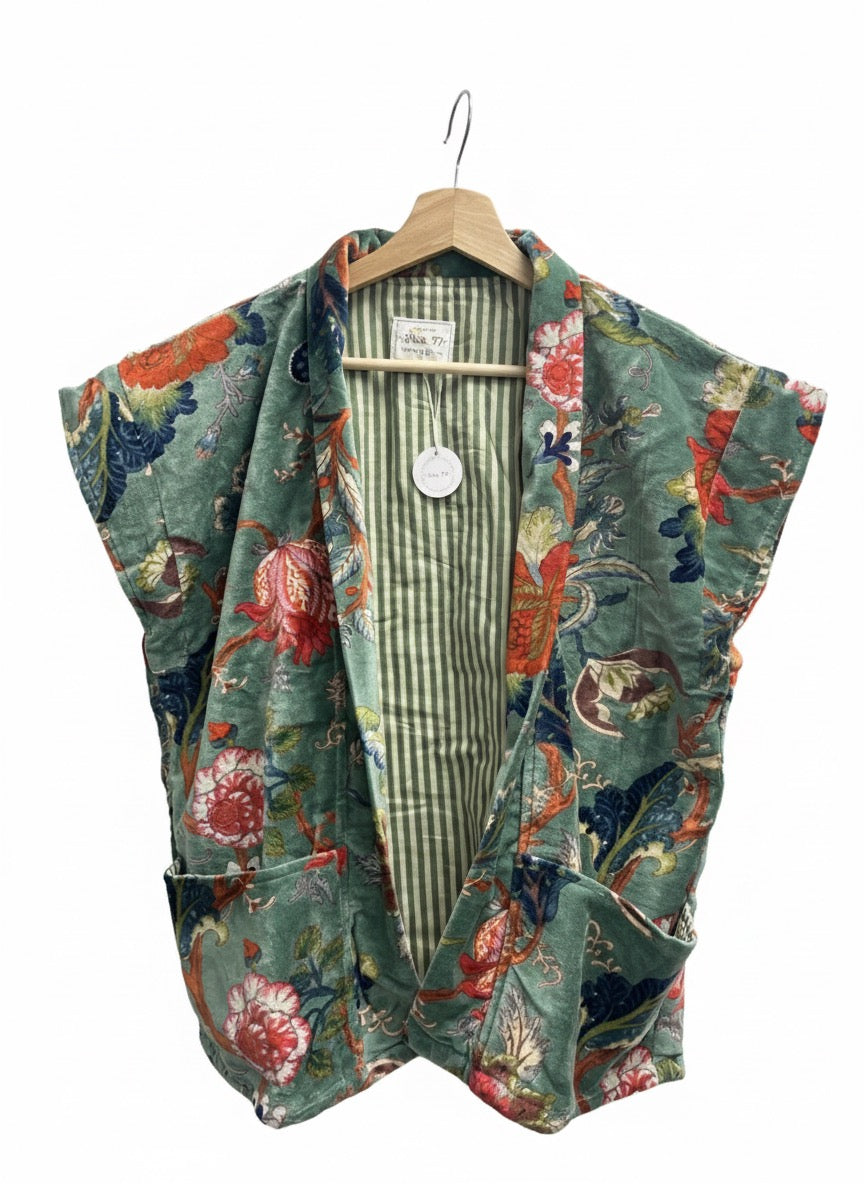 Chaleco de terciopelo estampado de flores con forro de rayas