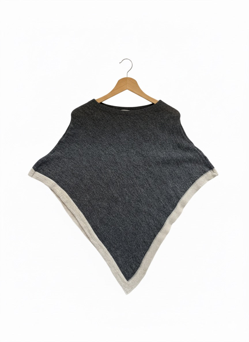 Poncho lana gris franja blanca