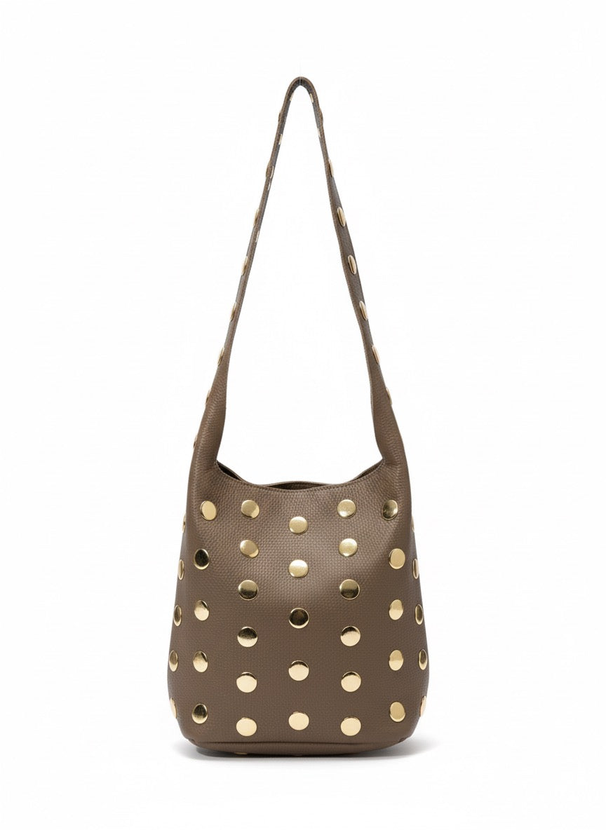 Bolso piel tachuelas