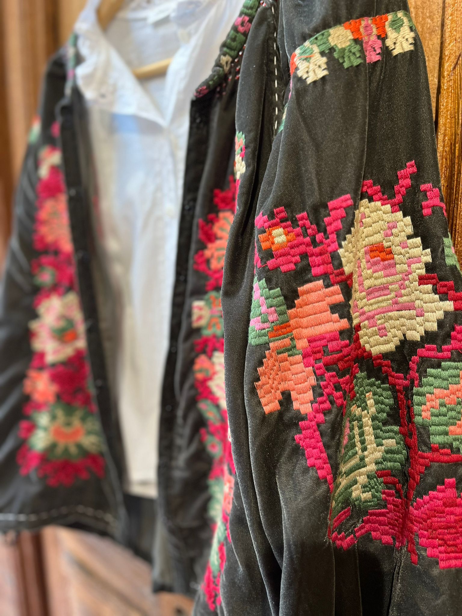 Chaqueta India bordada GRIS- PIEZA ÚNICA