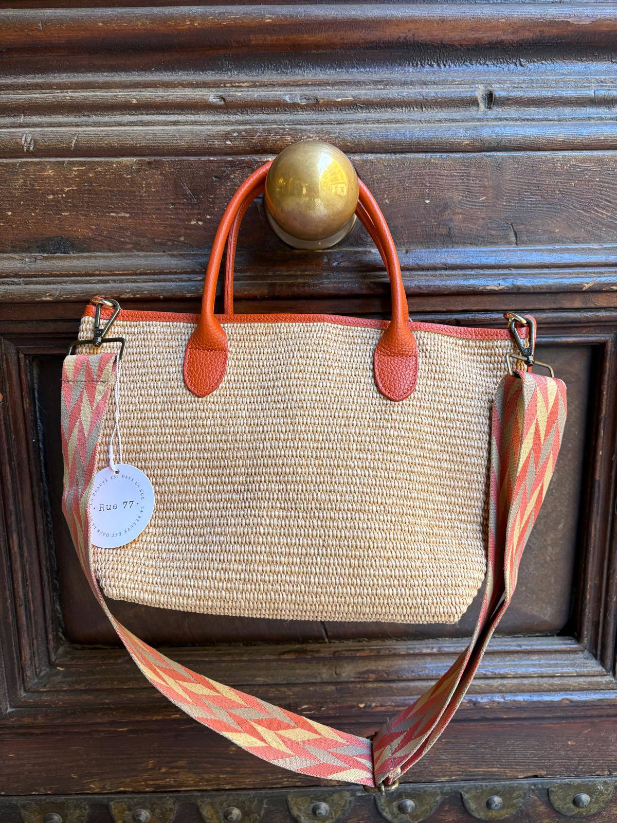 Bolso de rafia con asas de cuero 100%