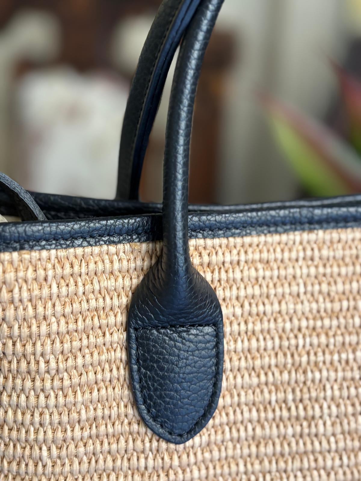 Bolso de rafia con asas de cuero 100%