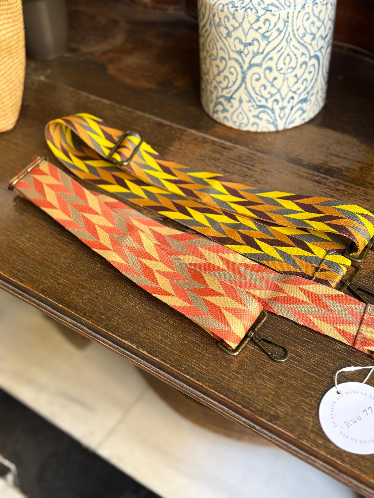 Bolso de rafia con asas de cuero 100%